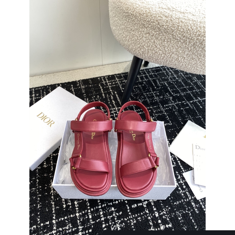 ch**an D*or slippers